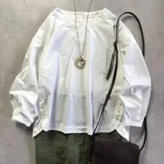 Pallas Palace パラスパレス コットン サイドボタンブラウス 洗えるのサムネイル