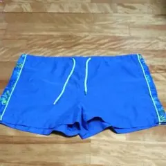 水着　ショートパンツ