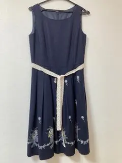 ロイスクレヨン PLACE PAUSE 花柄ワンピース