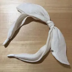 ホワイトリボンカチューシャ