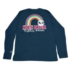 Champion チャンピオンNorth Dakota 長袖Tシャツ