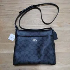 COACH　シグネチャー　ジップファイルクロスボディ　ショルダー　F29210