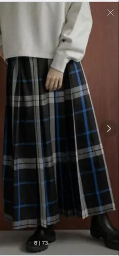 チェックスカート