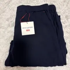 【新品タグ付き】ユニクロ　イネス　レーヨン100% パンツ　ダークネイビー　M