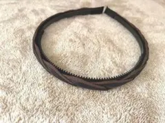 【美品】三つ編み風カチューシャ　ブラック　ブラウン