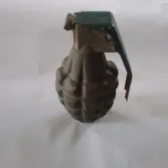 手りゅう弾