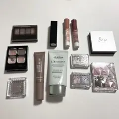 化粧品　纏め売り　アイシャドウ　コンシーラー　グロス　ティント
