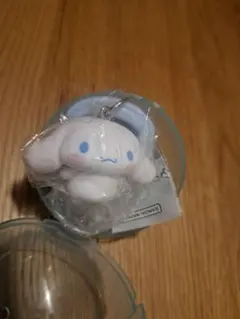 サンリオ　カラフルカラビナマスコットチャーム シナモンロール　シナモン