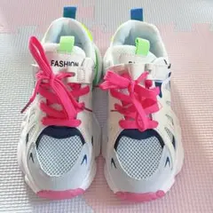 厚底　スニーカー　21.5cm