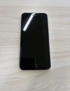 iPhone SE2世代目　64GB SIMフリー