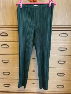 プリーツプリーズ PLEATS PLEASE カーゴパンツ カーキ 3 - メルカリ