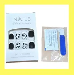 ネイルチップ 24個入り ゼブラ柄・牛柄・マットブラック