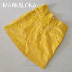極美品MARK&LONA ミニスカートのサムネイル