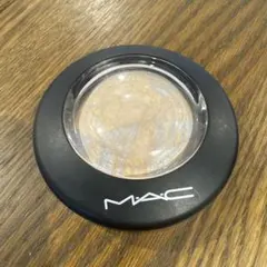 【美品】M.A.C ライトスカペード　フェイスパウダーのサムネイル
