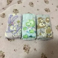 ダッフィー&フレンズ　ミニタオルセット　３枚