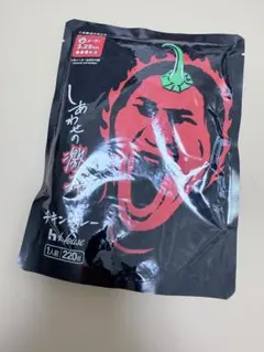 ハウス しあわせの激辛 チキンカレー 220gのサムネイル