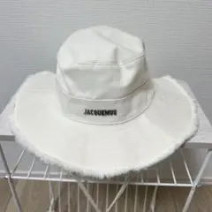 JACQUEMUS ホワイト バケットハット