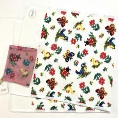 フェイラーハイジ柄の 新品のハンドタオルと タグ付メッシュポーチ（S）