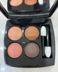 シャネル レキャトルオンブル