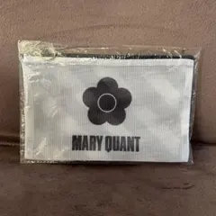 MARY QUANT フラワーモチーフ ポーチ