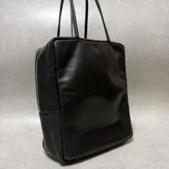 Item thumbnail for item 45525d49-6915-47fb-a5ce-48830c606601