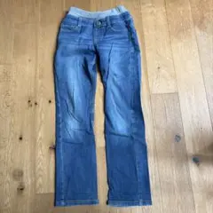 ライトブルーデニムストレートパンツ