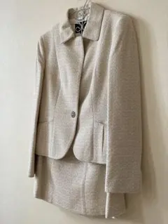 23区　ベージュ スカートスーツ サイズ40と42