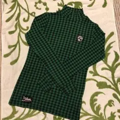 パーリーゲイツのタートルネックシャツです
