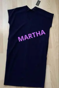 MARTHA ネイビー　ワンピース ストレート 未使用 タグ付き Vネック