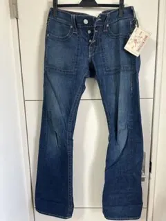 TRUE RELIGION ブーツカットデニム SECTION TONY