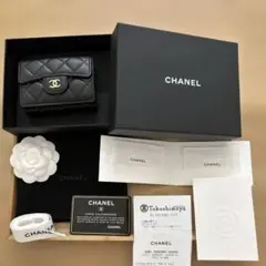 CHANEL シャネル　マトラッセキャビアスキン　三つ折り財布