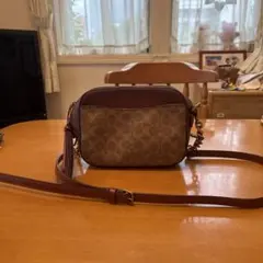 お値下げ(^O^) Coach コーチ　ショルダーバッグ ブラウン