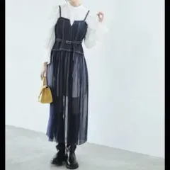 LILY BROWN コルセットチュールワンピース S ネイビー