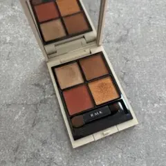 RMK シンクロマティック　アイシャドウ　パレット　EX06のサムネイル