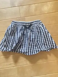黒と白のギンガムチェック スカッツ　100