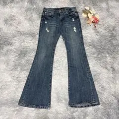 Item thumbnail for item 0a104a2b-eb85-472f-9f40-24d4f6932831