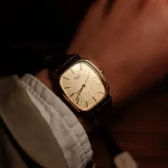 80s Vintage Seiko 腕時計 梨地文字盤 オクタゴン SGPのサムネイル