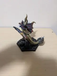 鏖魔ディアブロス　CFB スタンダードモデル　フィギュア