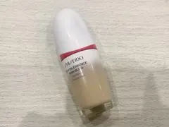 資生堂 エッセンススキングロウ ファンデーション 美容液ファンデ 160