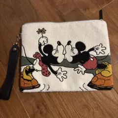 Item thumbnail for item 16c39d2d-c6f7-458c-86c7-750908cdd7a5