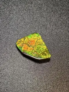 天然アンモライト 鉱物 標本 カナダ産3.0×2.5×0.4cm 高品質