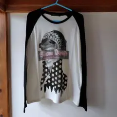 グラフィック 長袖 ラグラン Tシャツのサムネイル