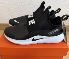 新品　未使用Nike Flex Runner 4 22.0cm ブラック
