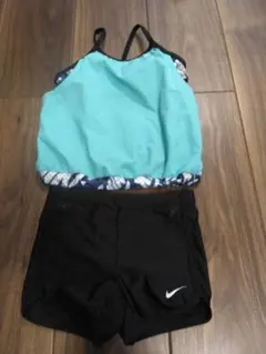 ナイキ　水着　140
