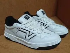 VANS UPLAND ヴァンズ アップランド