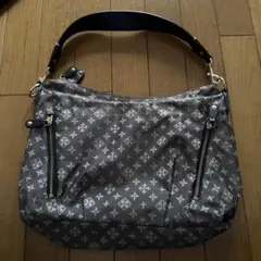 ラシット　ナイロン ショルダーバッグ