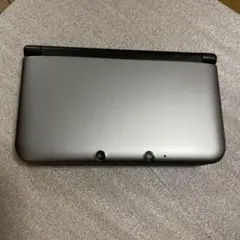 Nintendo 3DS LL シルバー×ブラック 本体
