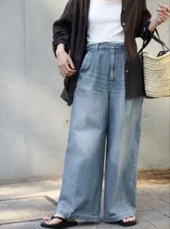 美品です⭐︎FRAMeWORK' デニムパンツ　４０のサムネイル