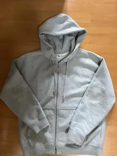 Nike グレー フルジップパーカー