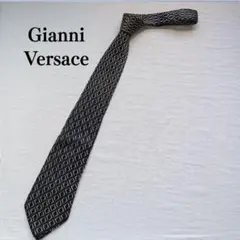 ジャンニヴェルサーチ ネクタイ 黒×金 総柄 シルク 伊製 定番【n7989】